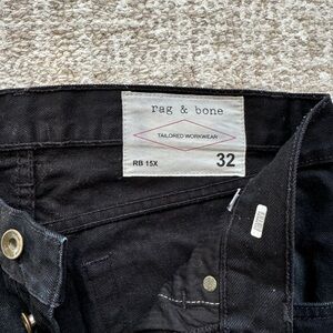 Men’s Rag and Bone Slim Straight Black Jeans